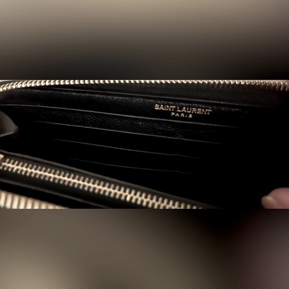 Saint Laurent YSL Quilted V Stitch Cassandra Zip Around Wallet full inclusion EC - Picture 9 of 12